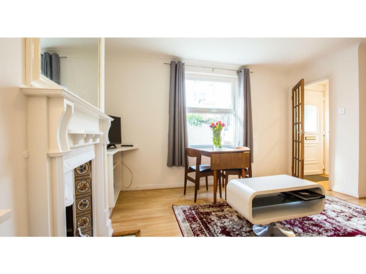 Elegant 1Bdr W/Private Garden In Vibrant Brighton Apartment Bagian luar foto